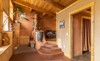 Image showcasing Beautiful Off-Grid Living @ Granny Flats - 2026 最新訂房優惠 - 斯皮爾菲什住宿推薦｜Trip.com