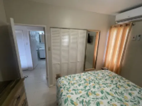 Family cozy apt. 5min to Rio Nuevo Village beach, rafting & horseback riding.