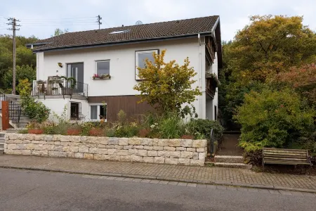 Andina's apartment, central and right on the forest Отели в г. Зиген-Витгенштайн