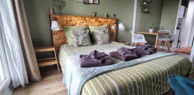 Studio "le tantôt" pool view Hotels near Chapelle Notre-Dame-de-Grace