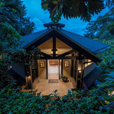 Great Ocean View, Tulemar Beach Access, 3 Bedrooms, Sleeps 10.  Resort Amenities