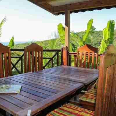 Bungalow 6 Pers. Vue mer et Montagne, Cuisine Équipée. Réservez Votre Paradis! Others