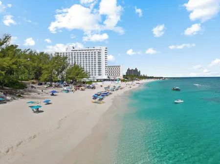 Sunrise Beach Villas - Stunning, Ocean View Poolside Villa With Beach Access