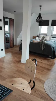 The Polly vacation home is a small, cozy townhouse Hotels near Engelsdorf