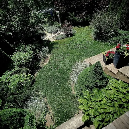 Victorian Apartment in the heart of Elora Отели в г. Wellington County