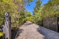 Lux Family Home Just 1mi to East Hampton Village + Beach w/ Pool, Cinema + Bikes
