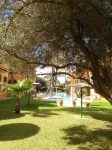 Townhouse with pool 3 'from the beach. Hotels in La Mata