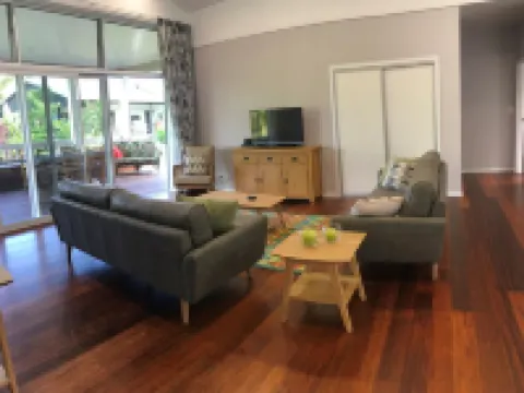 Are'ora - your home away from home in paradise Hotels in Arorangi