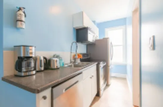 Cozy Cottage-Walk To Cliffton&Falls/Central Attraction