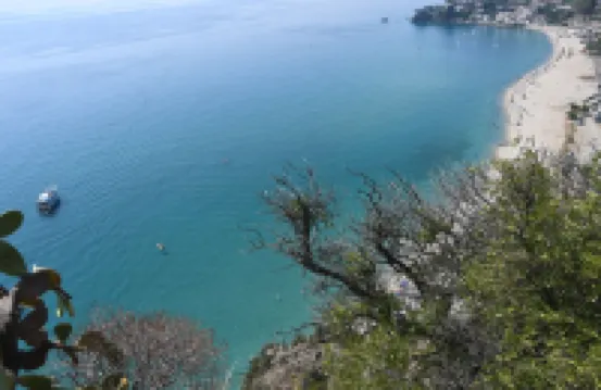 Apartment in the city center 15 minutes from the beaches of Soverato and Copanello