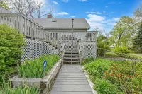 Spacious Home Located Close to Stony Brook! Hotel a Lake Grove