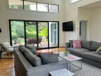Banksia - Ultimate Beach Relaxation for 2 Families, Linen Included