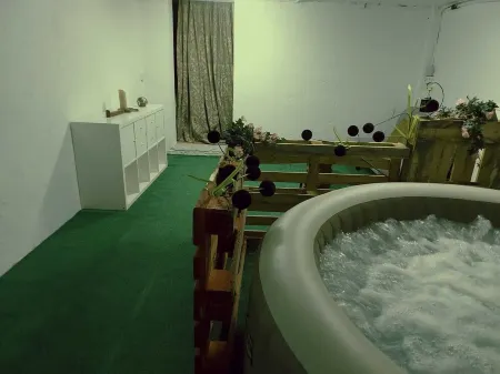 IDEAL WITH CHILDREN, BEACHES MOUNTAINS