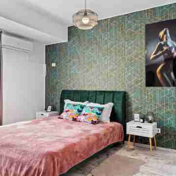 Cozy Special City Center - Old Town Apartment with terrace Rooms