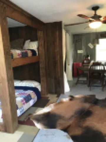 SAYKM Bungalow on Lake Texoma