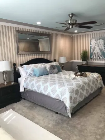 Three Bedroom with Beautiful Lake Views Отели в г. Polk County