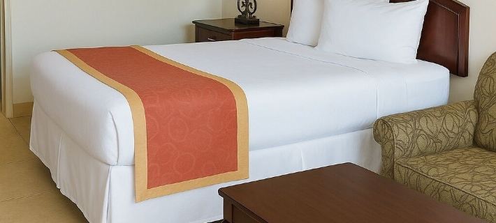 Serena Inn Hotels in Polk County