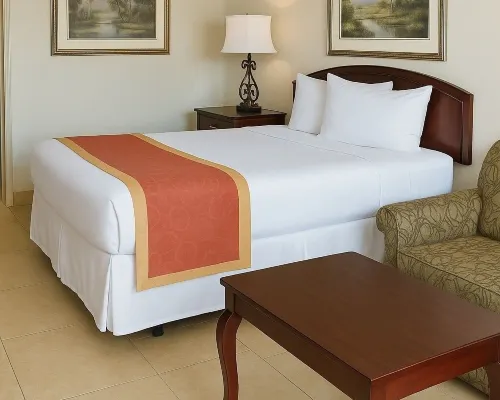 Serena Inn Hotels in Polk County