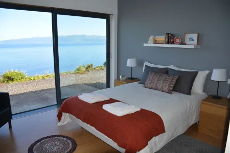 AtlanticWindow - Modern House, Stunning View Отели в г. Terra Alta