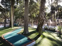 FUN Resort Studio Condo Close to Pool, Golf, Tennis, and Beach