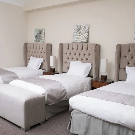 Hostal Lirium