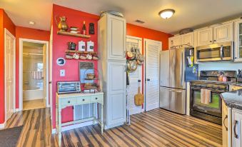 Mountain Creek Condo w/ Grill: Walk to Lifts!