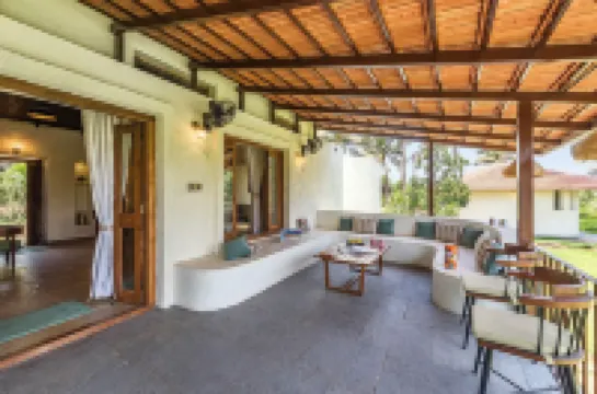 CosmicStays Joshet Farmstay Your Quiet Countryside Mediterranean Escape Hoteles en Talegaon Dabhade