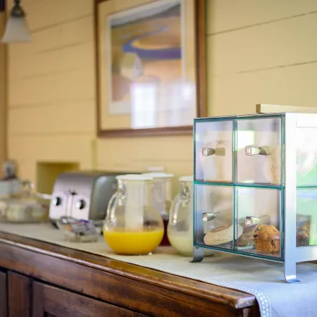 Isaiah Hall Bed & Breakfast Inn