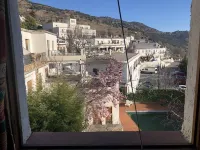 泊曲瑞安鄉村旅館 - 山景