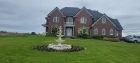 Paradise Retreat. Peaceful escape on 50 acres of greenery, offering privacy.