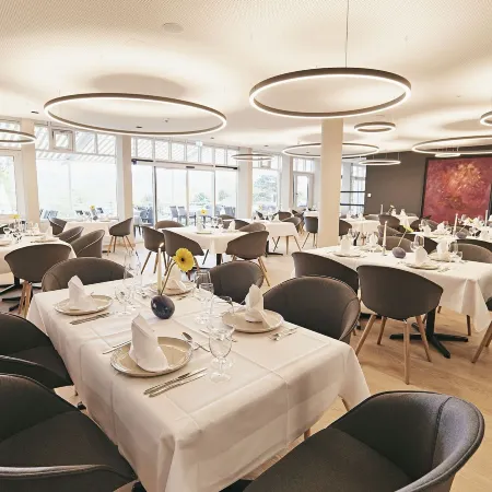 Seehotel Maria Laach