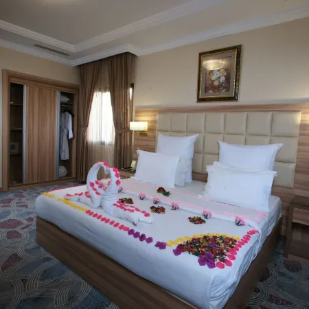 Roshan Al Azhar Hotel