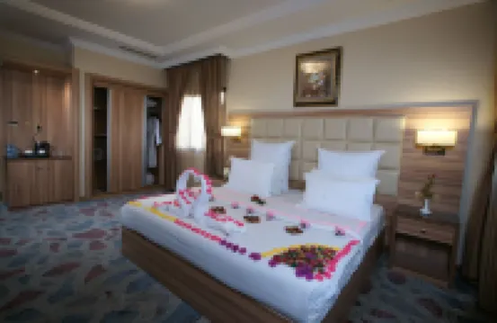 Roshan Al Azhar Hotel Hotels near N2 Mall