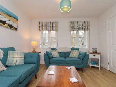 Dotty's Sunshine Cottage
