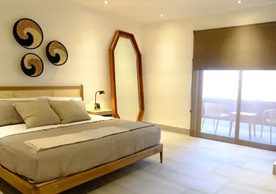 Cumbres Gardens Cancún Hotels near Playa las Perlas