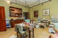 Poets Cove Resort & Spa - spa