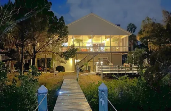 Crystal River Lullaby B&B