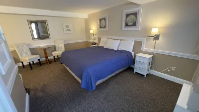 Bucksport Inn Hotels in Winterport