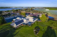 Robinvale Golf Club Resort Hotels in Robinvale