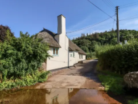 Alice Cottage Hotels in Minehead