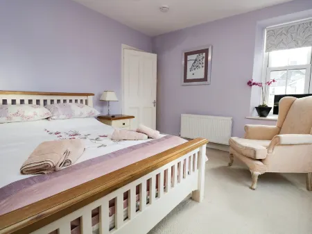 Little Brook Cottage Отели в г. Bowness-on-Windermere