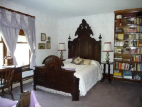 Victorian Loft Bed and Breakfast