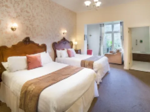 Fox & Hounds Country Hotel Hotels in Mid Devon District