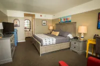 Strawberry Hill Seaside Inn Hotels in Rockland