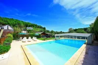 La Bonne Famille Hotels in Martel