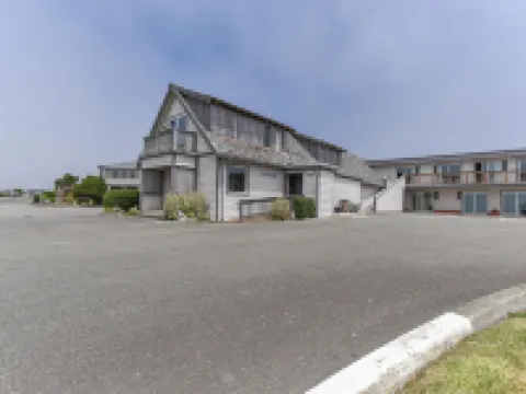 Sunset Oceanfront Lodging Hotels in Bandon