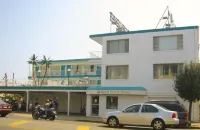 Royal Court Motel Hotels in der Nähe von Erlebnisbad Morey's Piers