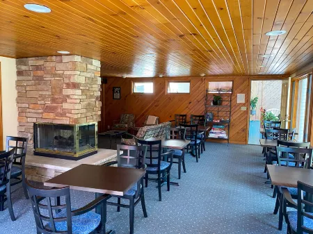 Rosemont Inn Resort B&B Отели в г. Дуглас