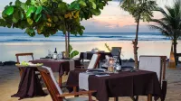 My Blue Hotel - breakfast