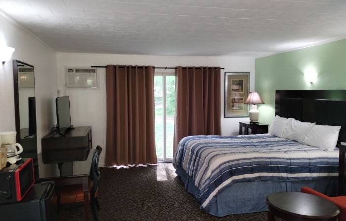 Tri Terrace Motel